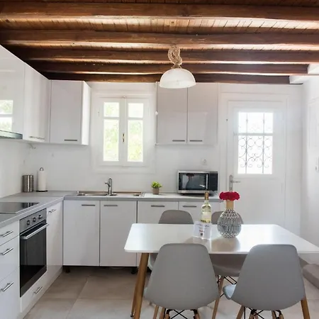 Villa Glamorous 2br In Ornos With Amazing Sea View! *